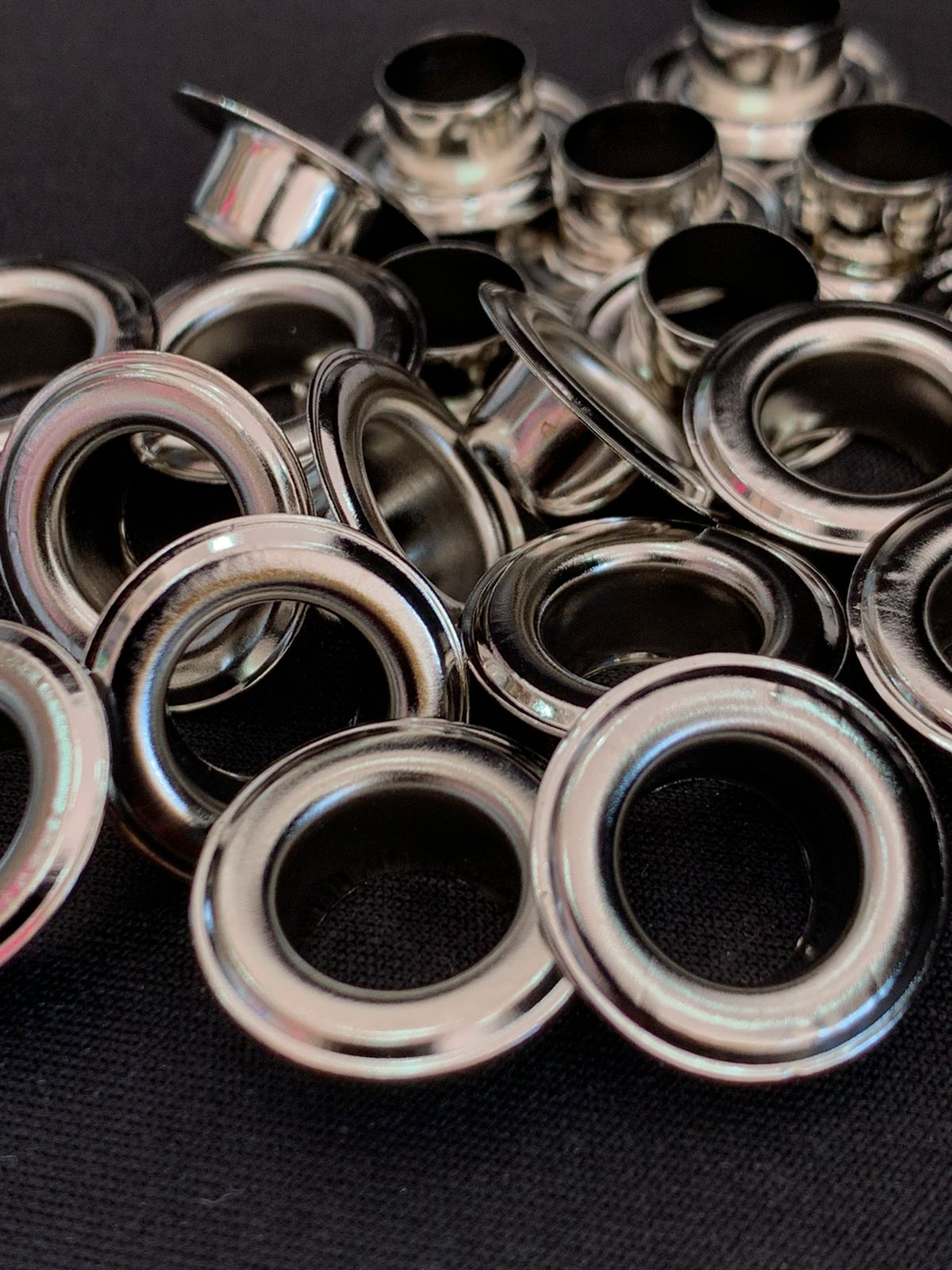 OJILLO LONA 1 ECO PLATA