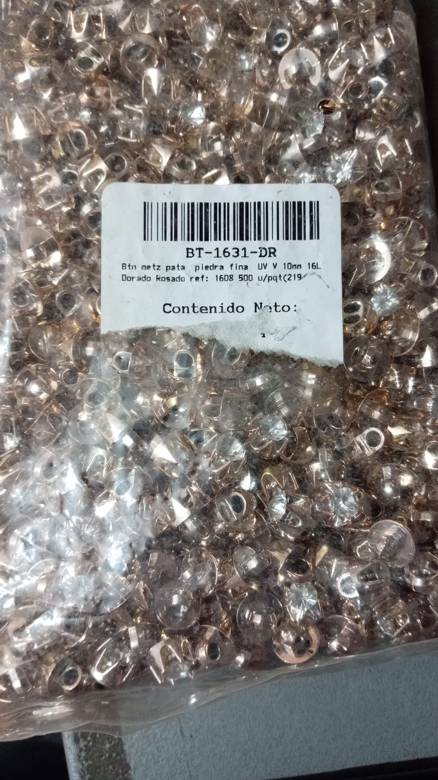 BOTON CON PIEDRA DORADO
