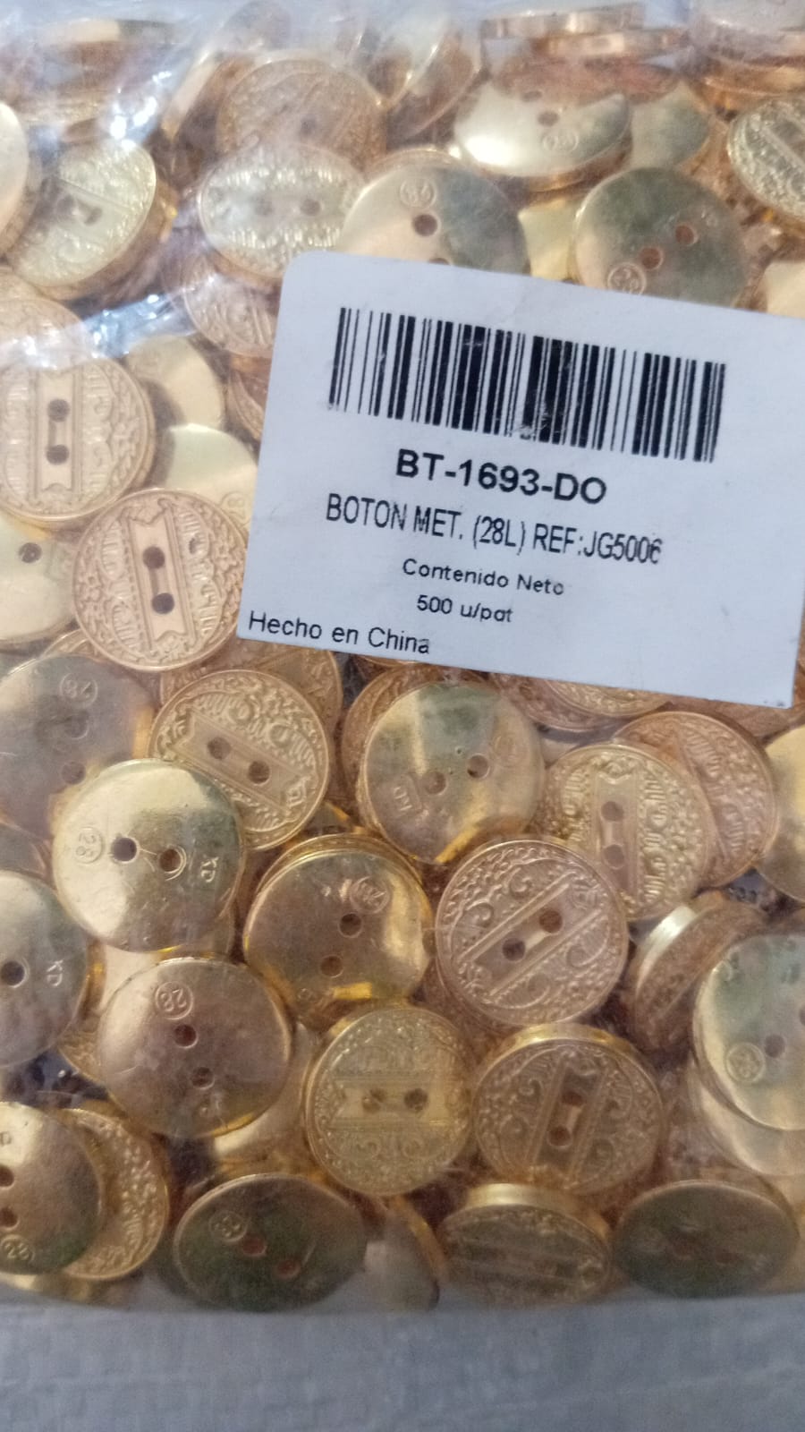 BOTON PLANO DORADO #28