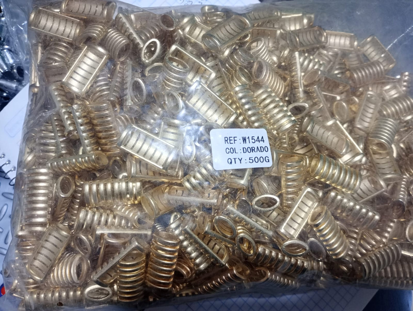 TUBO CON FRANJAS DORADO