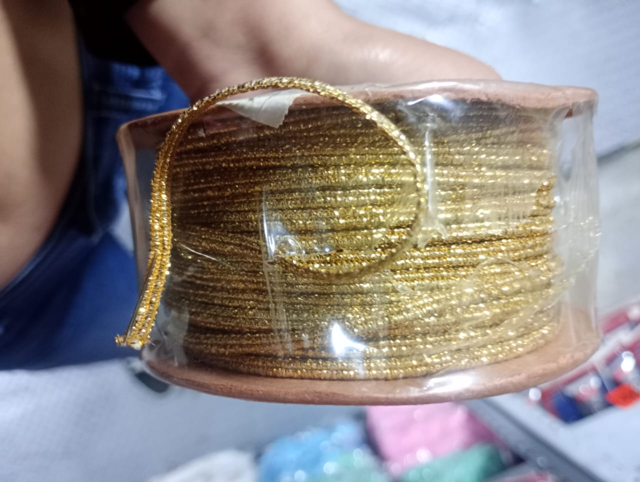 CINTILLA DORADA 50 MTS