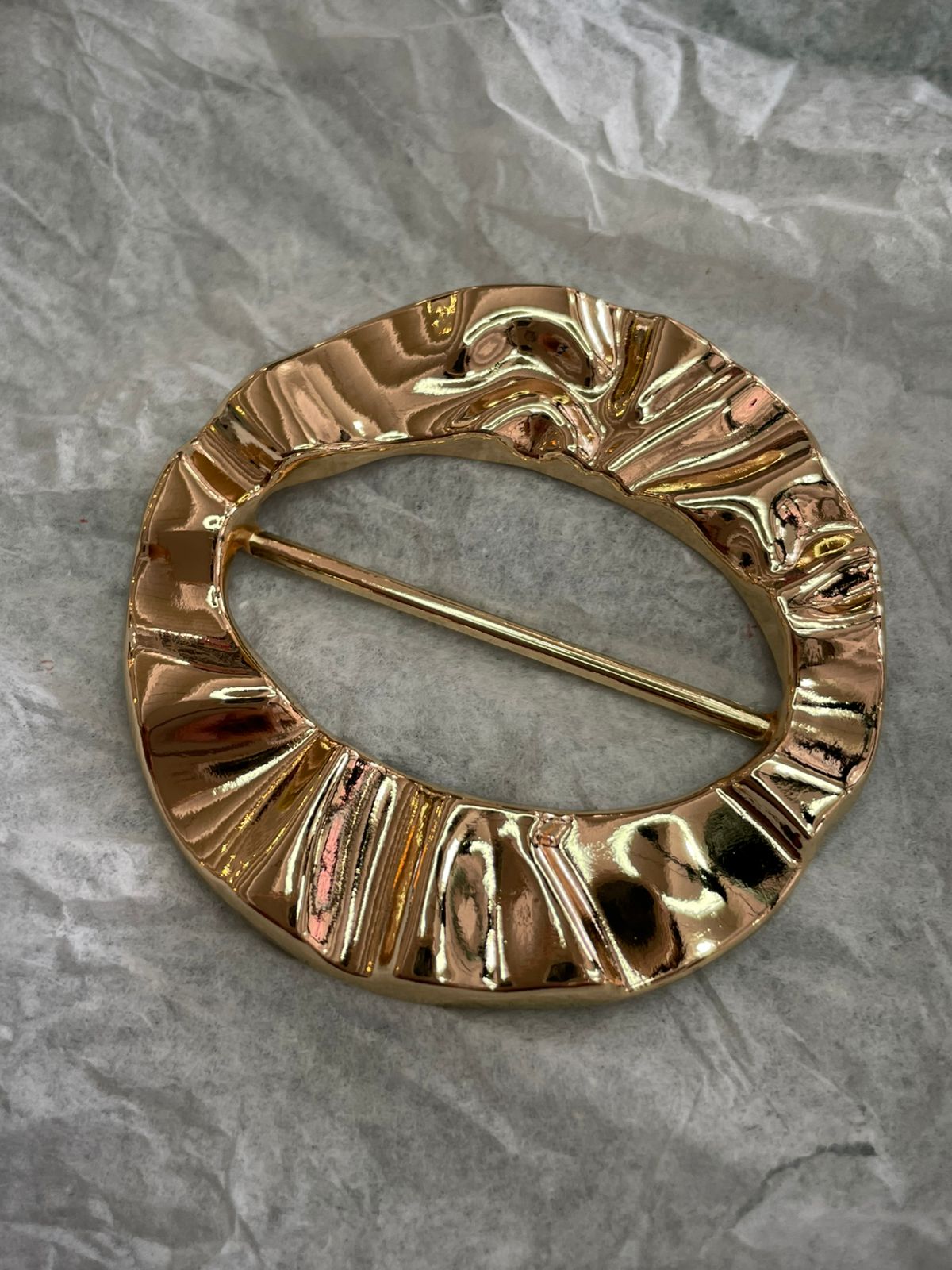 HEBILLA CIRCULAR FIGURA ORO ROSA