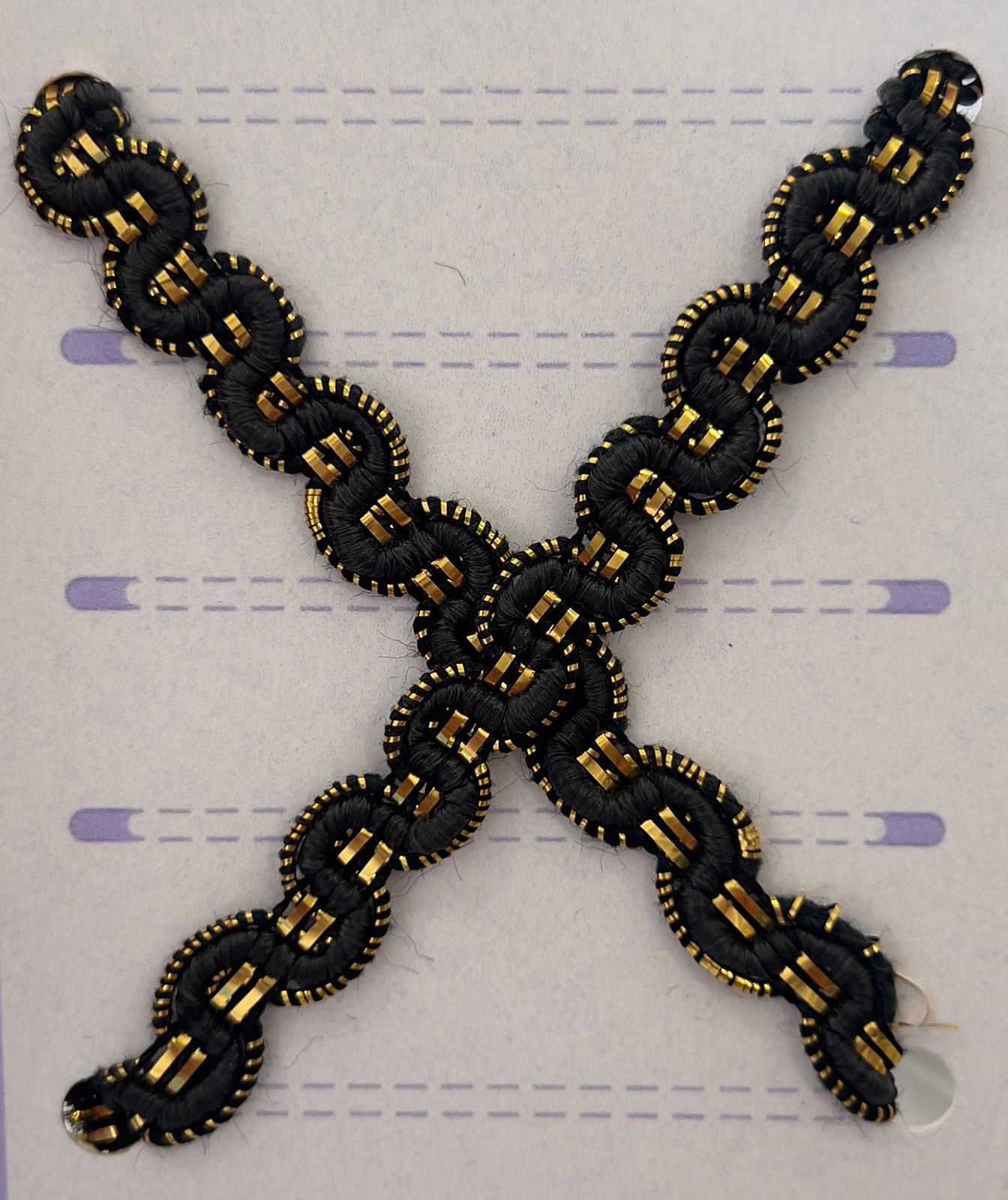 ESPIGUILLA ORO NEGRO