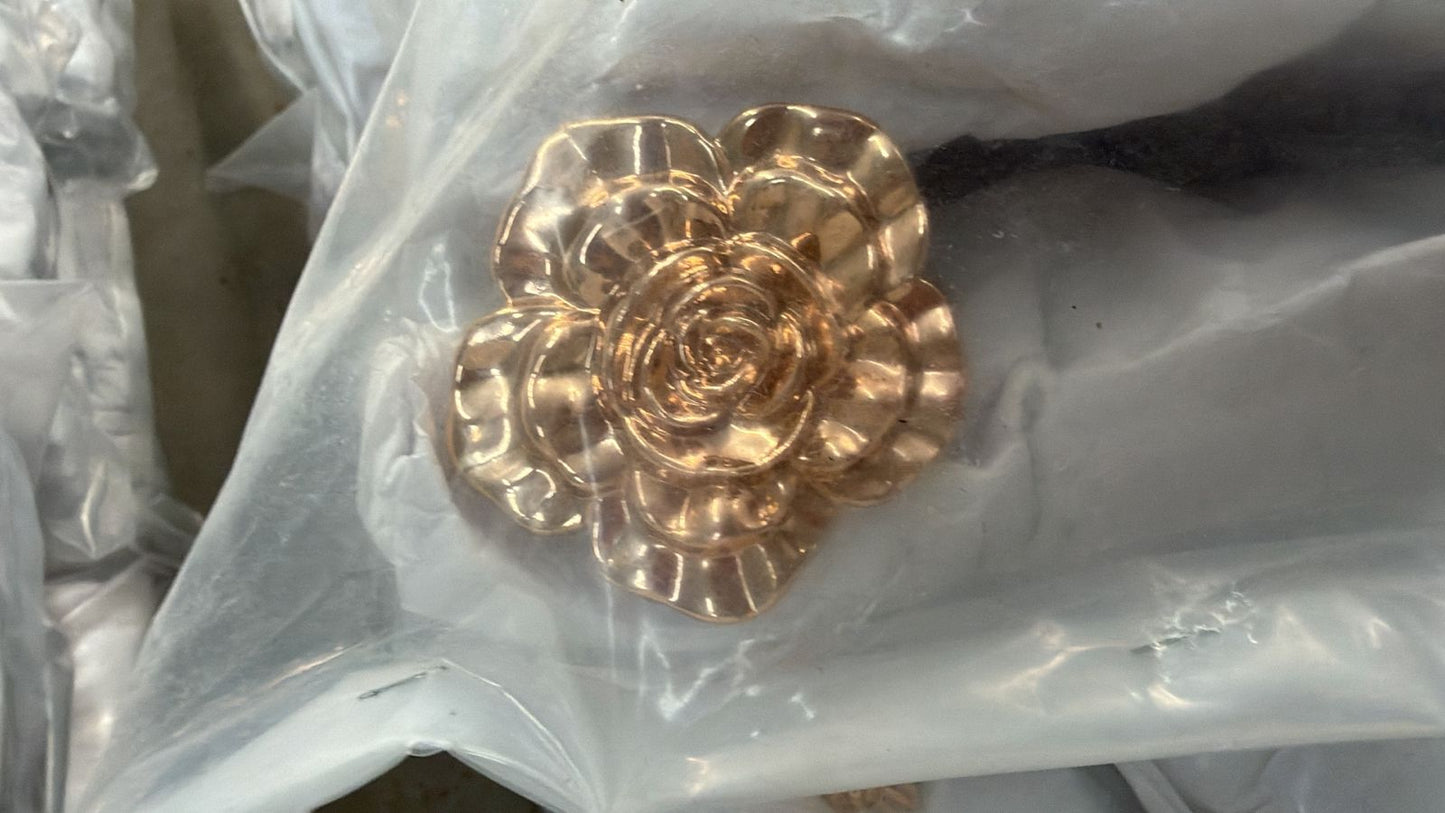 HEBILLA ROSA-FLOR IRREGULAR ORO ROSA