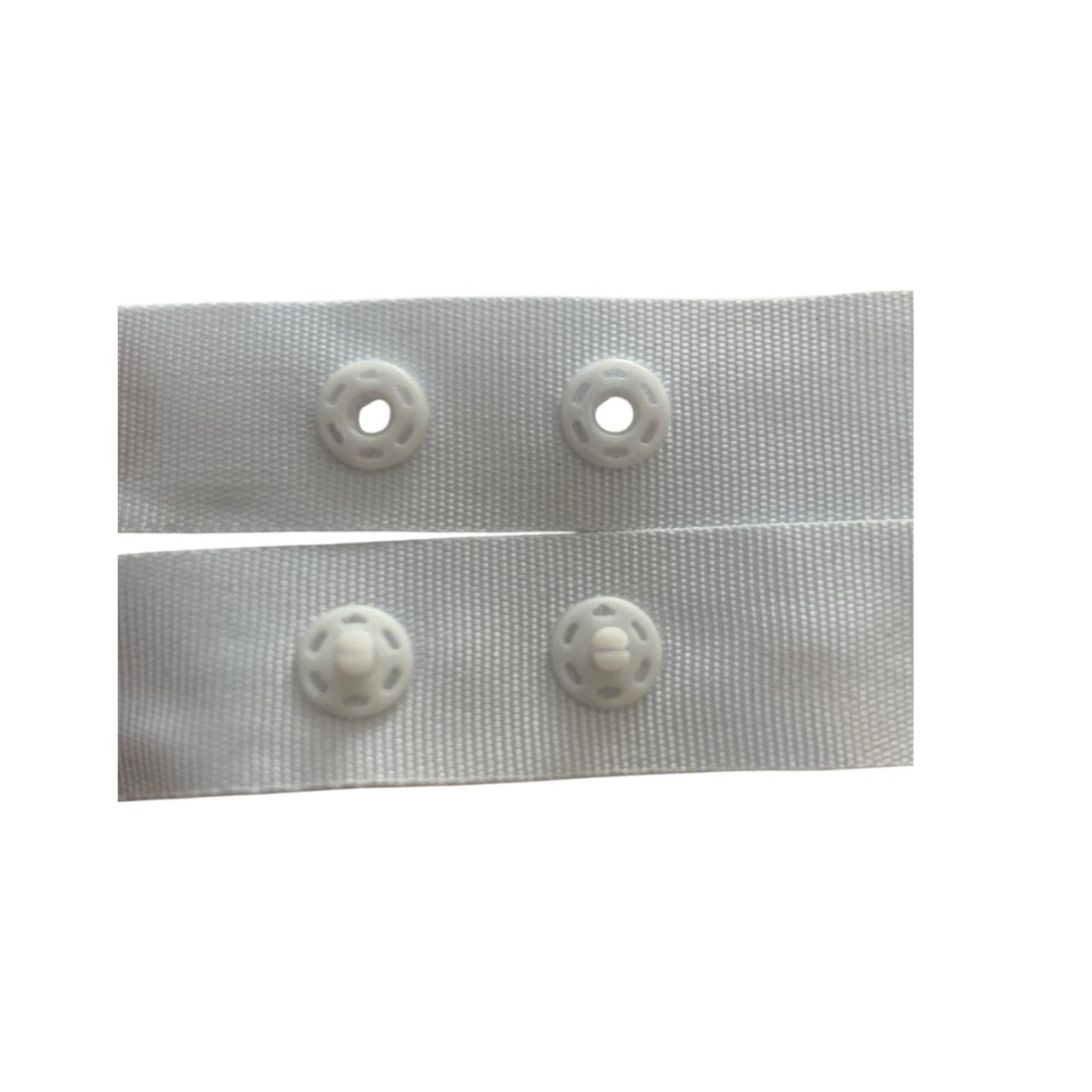 BROCHE DE PRESION EN TIRA BLANCO