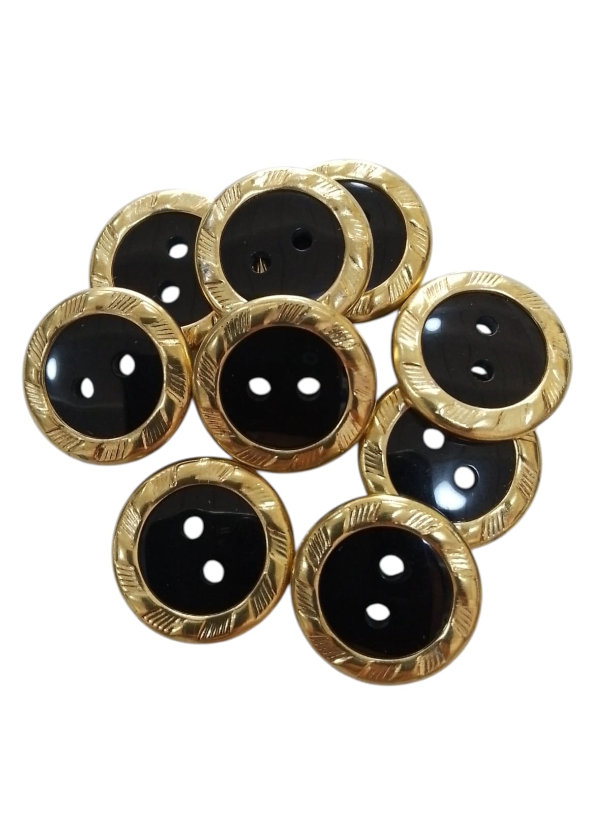BOTON NEGRO CON ARO DORADO #30