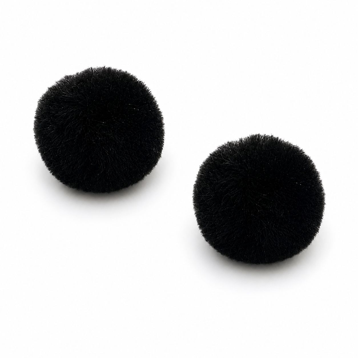 POMPON 38MM BLACK