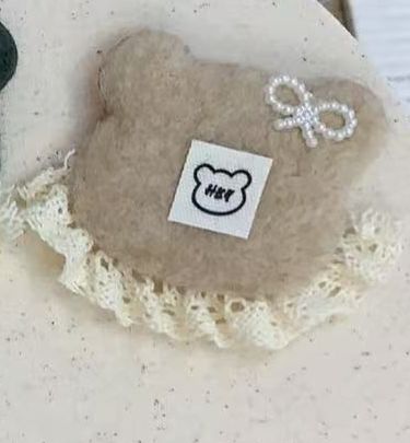 PELUCHE OSO BEIGE CUELLO ENCAJE
