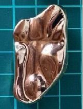 BOTON IRREGULAR ORO ROSA KXG-20