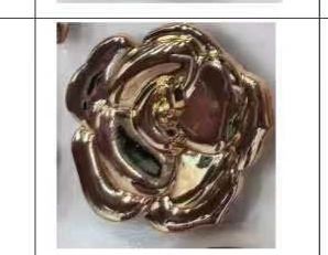 BOTON IRREGULAR ORO 2606-4