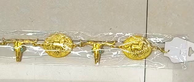 CINTO CON HEBILLA REDONDA Y TORO ORO