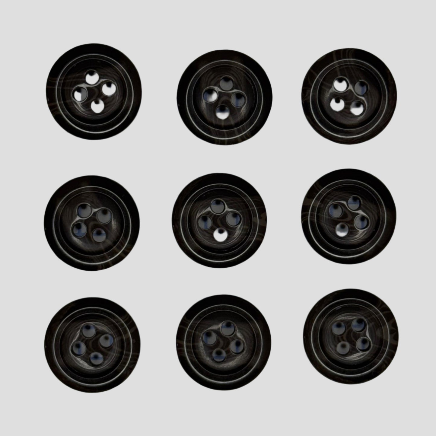 BOTON SASTRE RANA CAFE #24