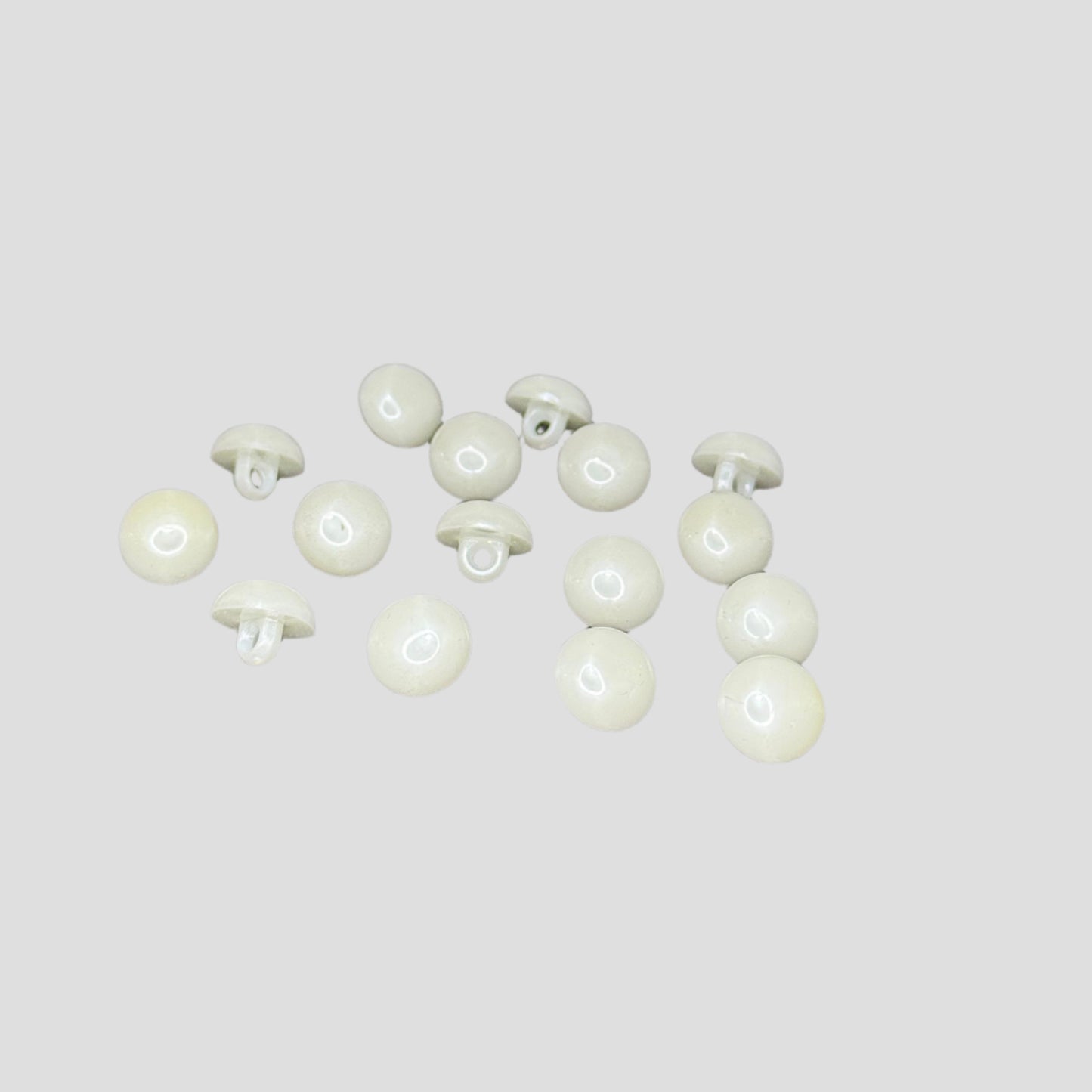 BOTON 1/2 PERLA BLANCO #18