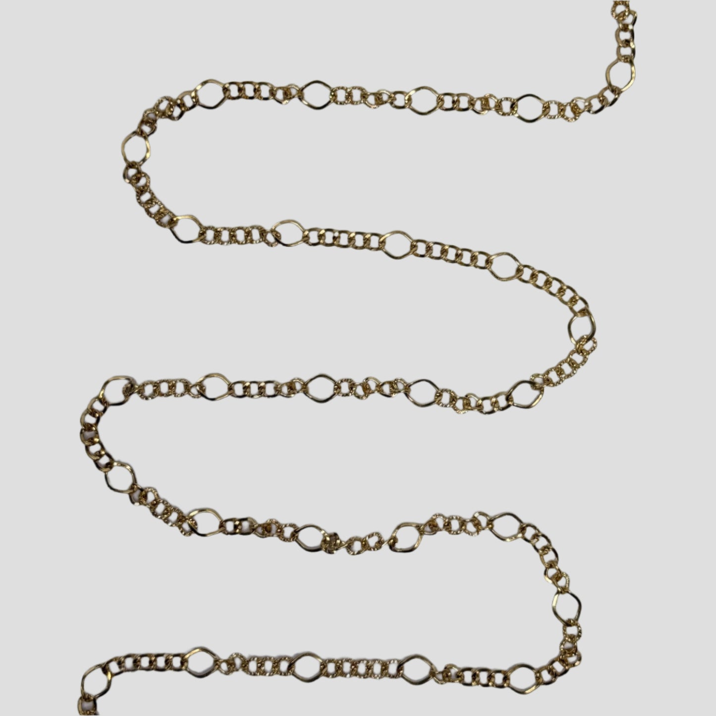 CADENA ALUMINIO ORO 02