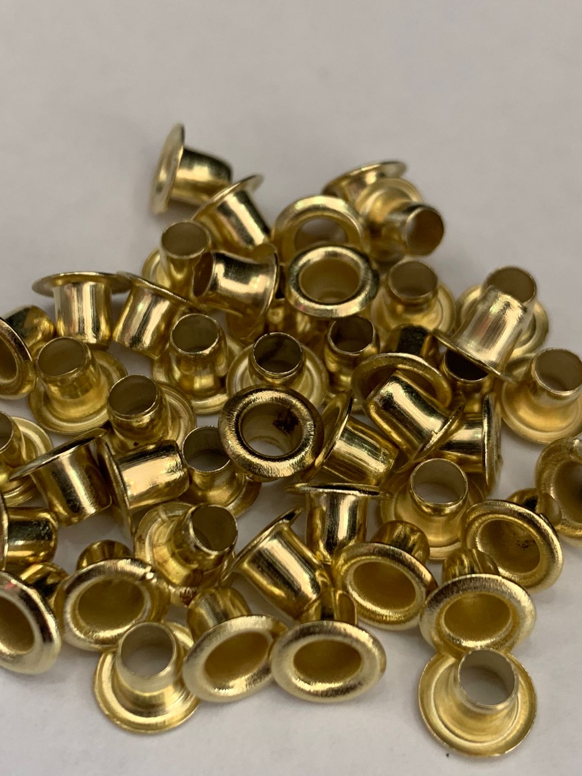 OJILLO 11-Z ECO DORADO