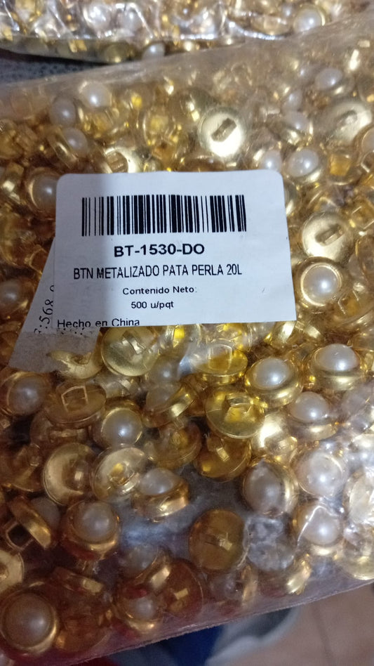 BOTON CON PATA Y PERLA DORADO