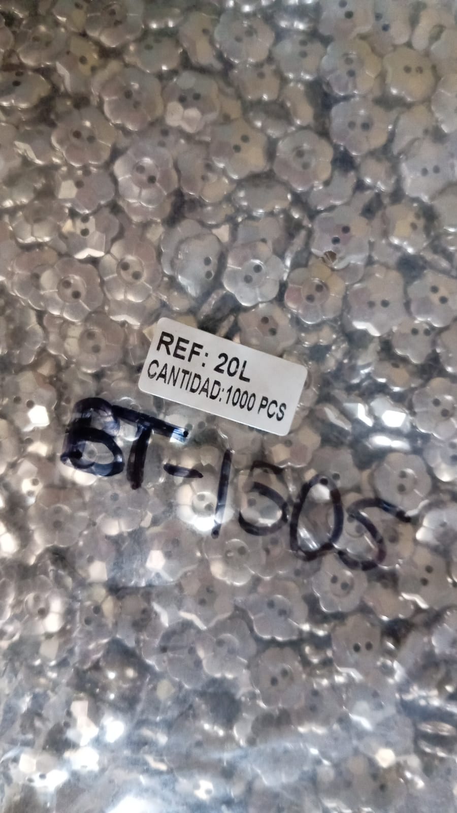 BOTON PLANO PLATA #20