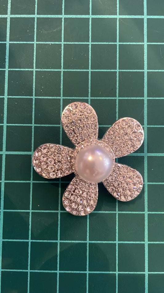 PRENDEDOR FLOR PLATA