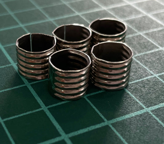 SEPARADOR BARRIL DE METAL PLATA
