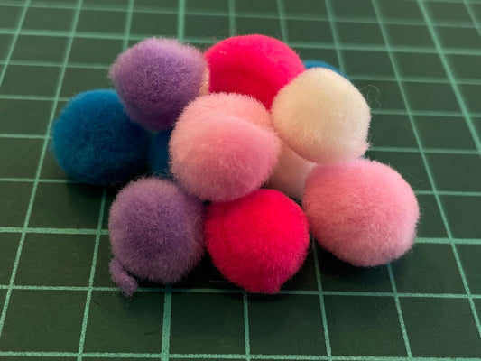 POMPON #13 MULTICOLOR