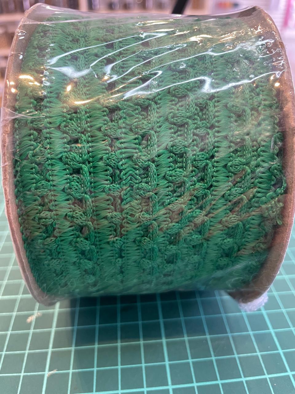 OREJA DE RATON VERDE BANDERA