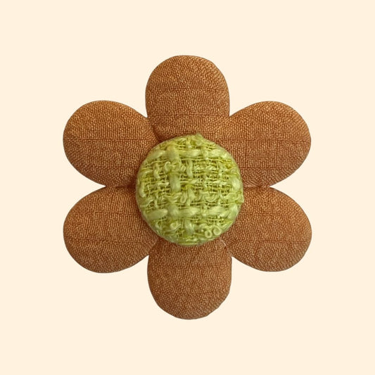 PELUCHE FLOR BOTON PETALOS NARANJA