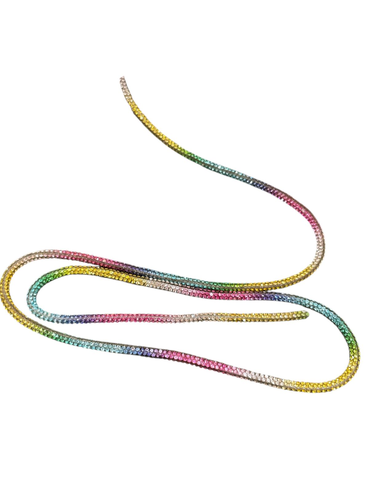AGUJETA COLORES