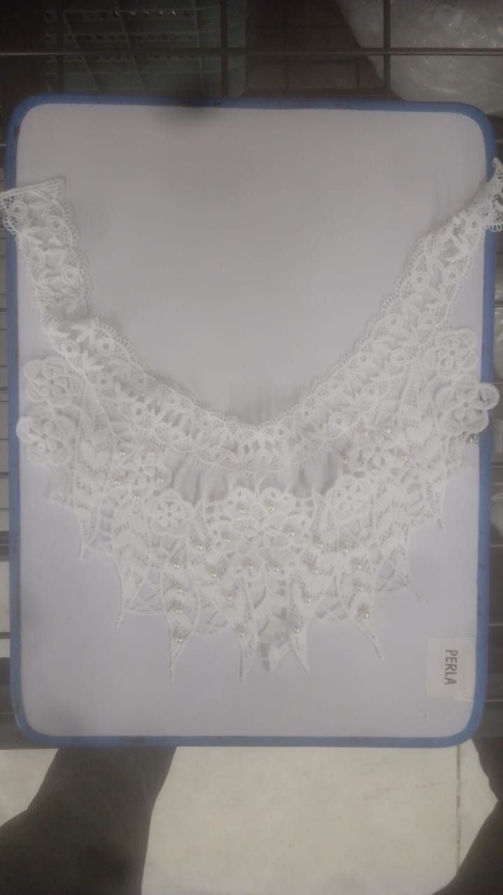 CUELLO SEDA DE LECHE C/PERLA 26277