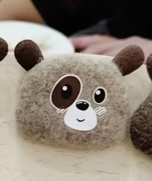PELUCHE OSO FELIZ HUESO MANCHA EN EL OJO