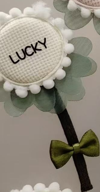 PELUCHE FLOR LUCKY HUESO