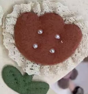 PELUCHE FLOR CAFE CON PERLAS