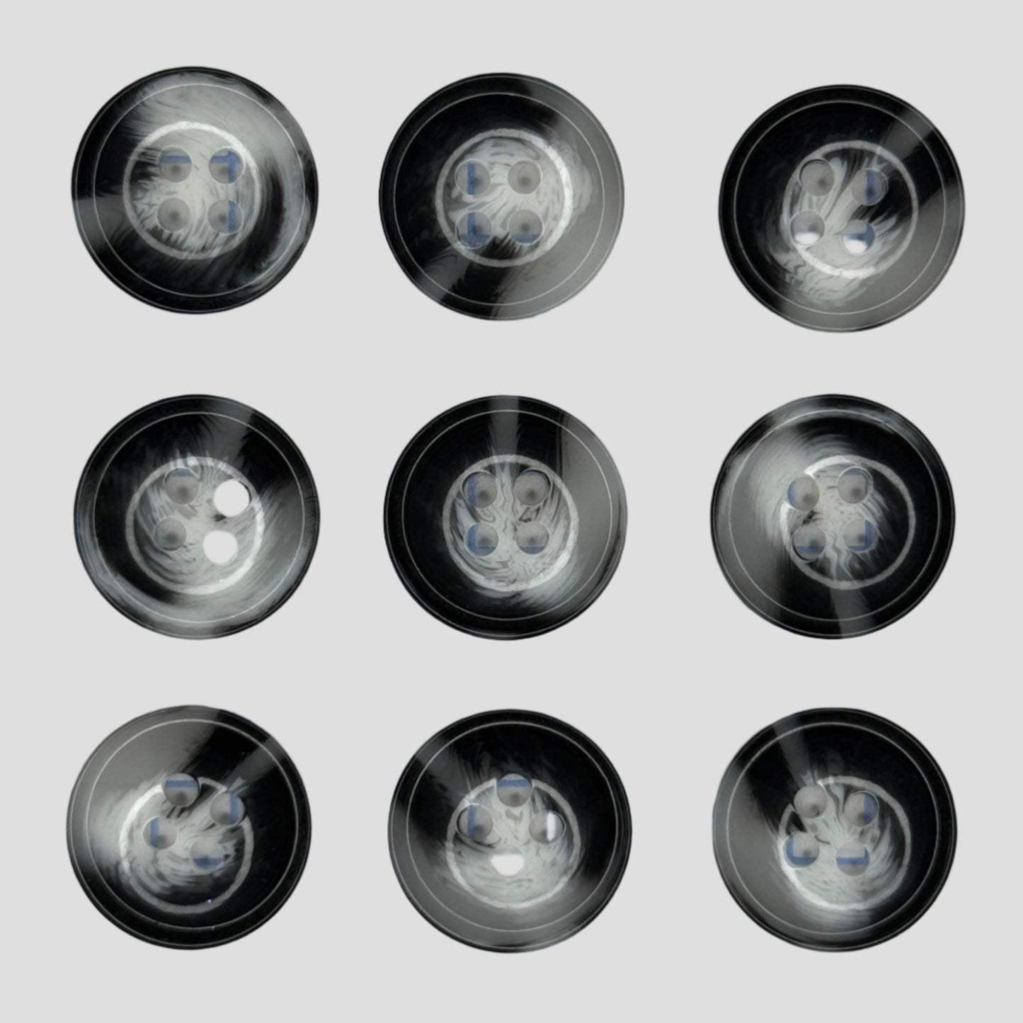 BOTON SASTRE CAZUELA BLANCO/NEGRO #24