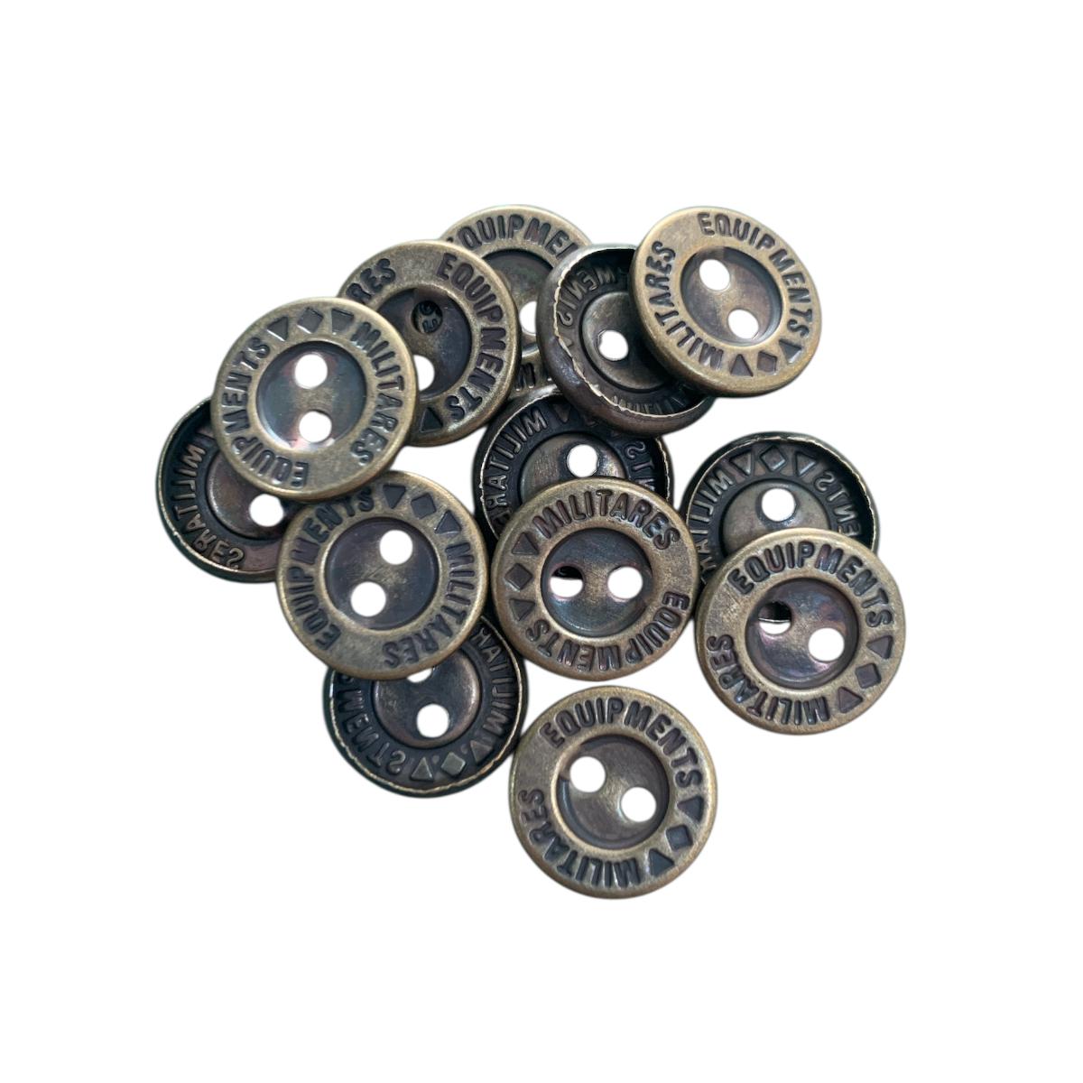 BOTON EQUIPAMIENTO #24 LATON VIEJO